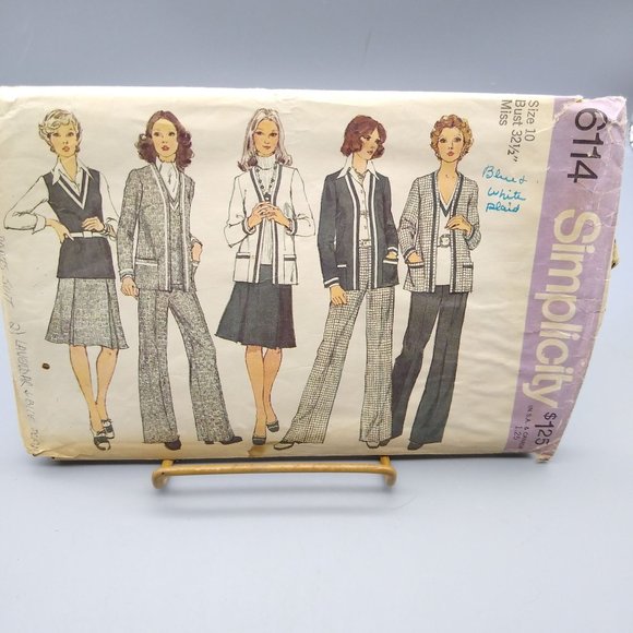 Vintage Sewing PATTERN Simplicity 6114, Misses 1973 Cardigan Jacket Top Skirt - Picture 1 of 2